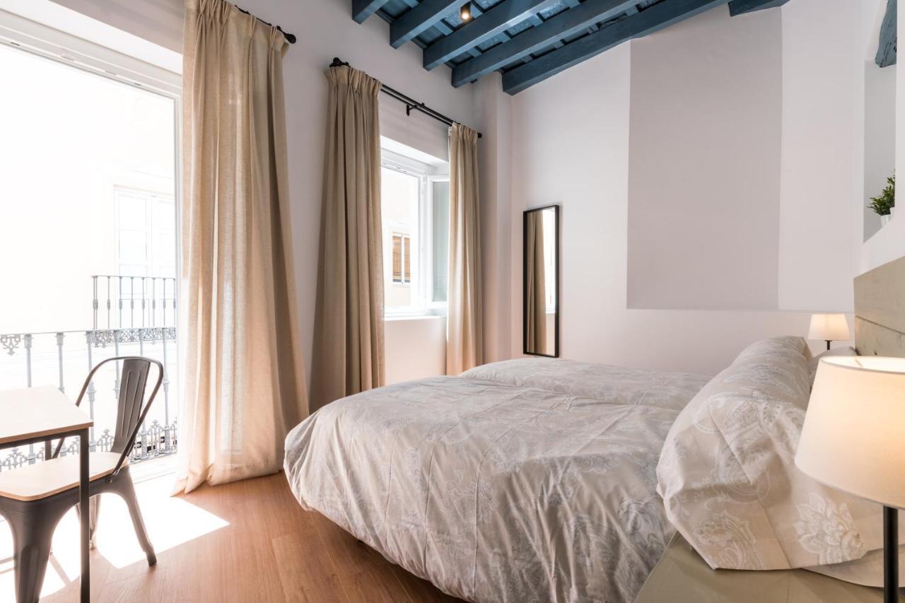 Apartamentos Leoncillos Seville Exterior photo